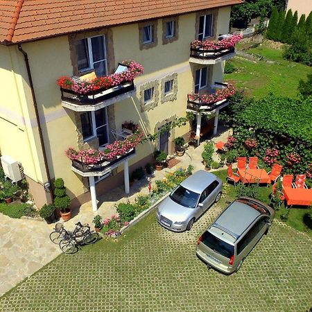 Heviz Villa Familia ภายนอก รูปภาพ
