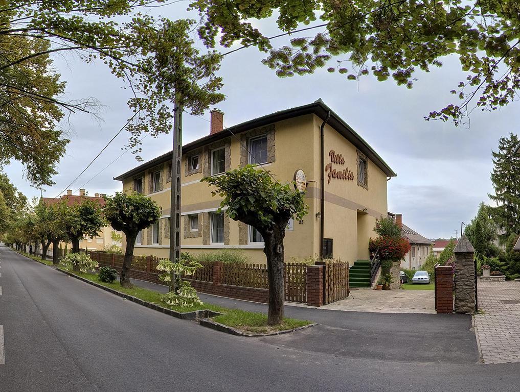 Heviz Villa Familia ภายนอก รูปภาพ