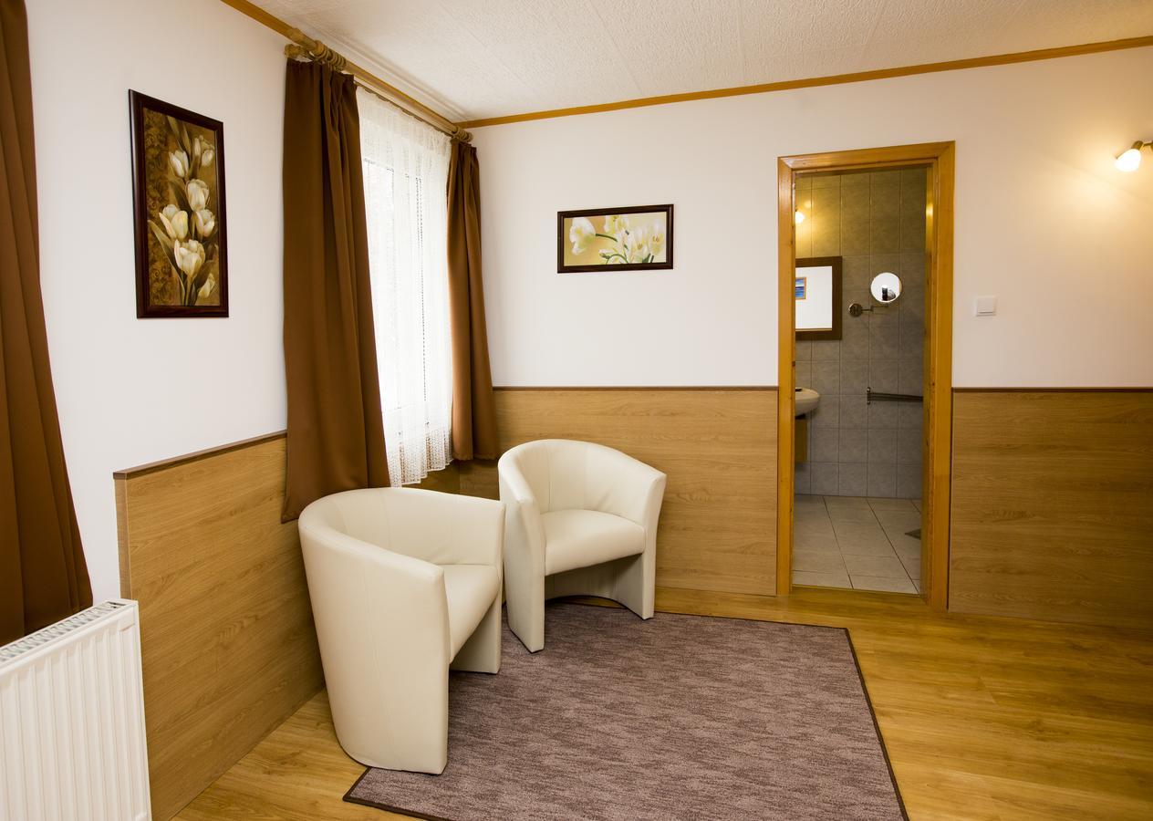 Heviz Villa Familia ภายนอก รูปภาพ